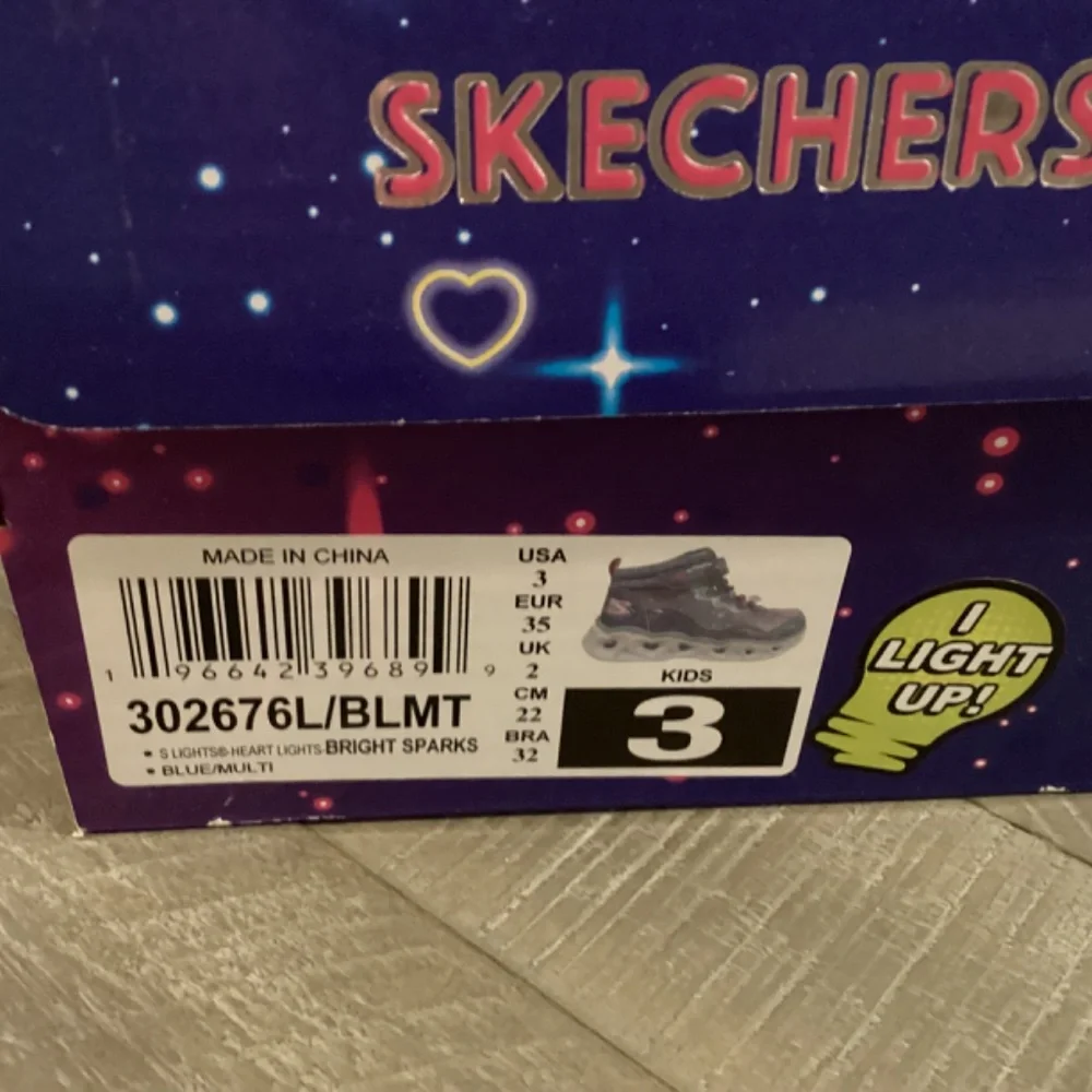SKECHERS Little Girls Heart Lights Light-Up Adjustable Strap Sneaker Boo…